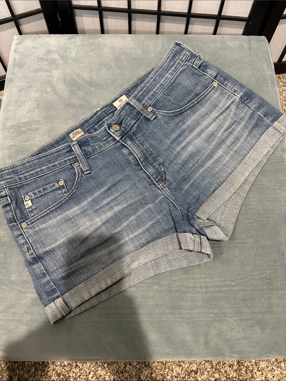 AG Adriano Goldschmied Pixie Light Blue Rolled-Hem Denim Shorts 32 🇺🇸 USA